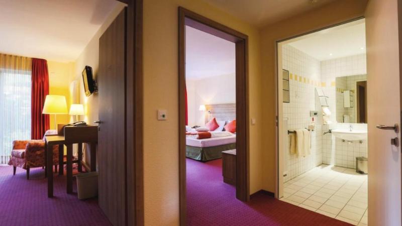 Nashira Kurpark Hotel - Oda