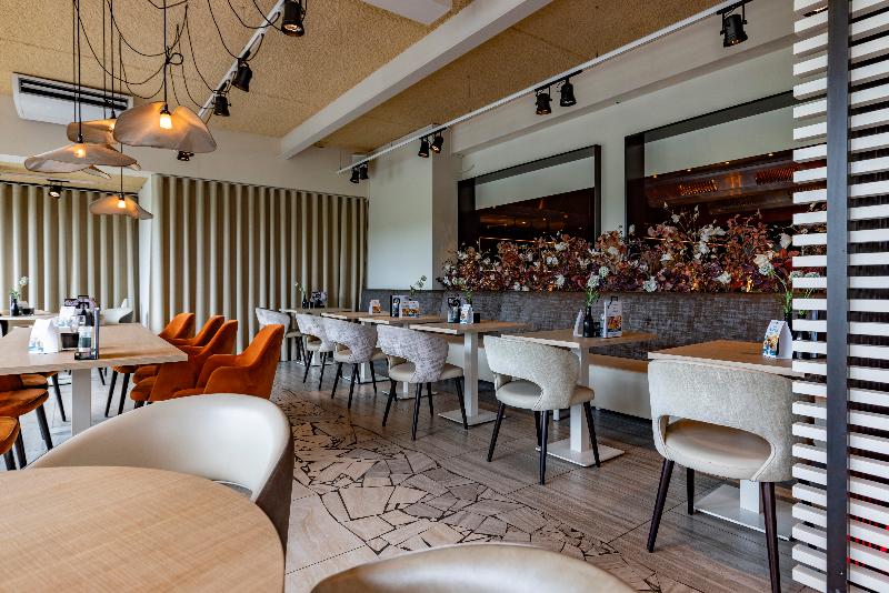 Fletcher Hotel Restaurant De Kamperduinen - Restoran