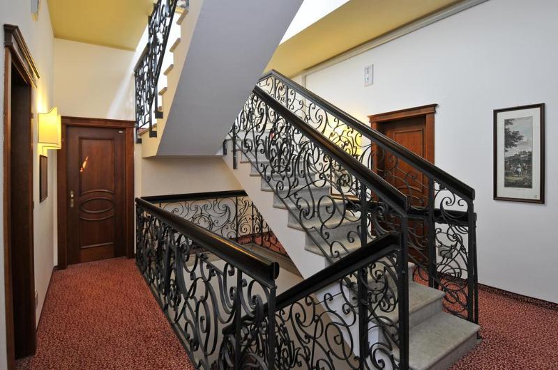 Villa Madruzzo - Genel