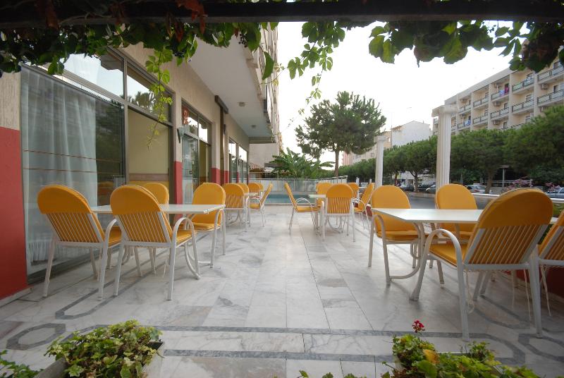 Dias - Genel