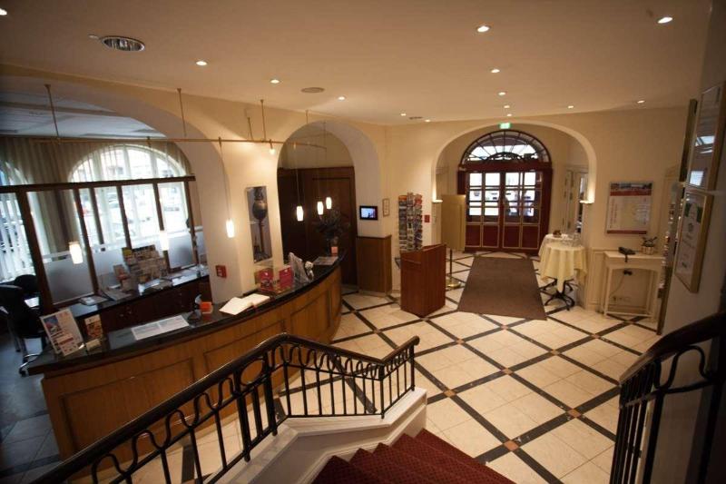 Martas Hotel Albrechtshof Berlin - Lobi