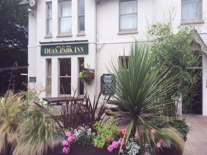 Dean Park Inn - Genel