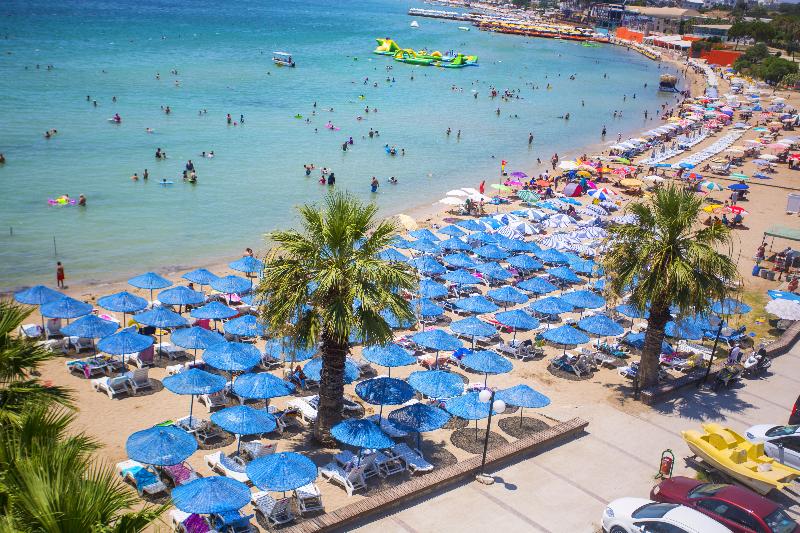 Tuntas Beach Hotel Altinkum - Plaj