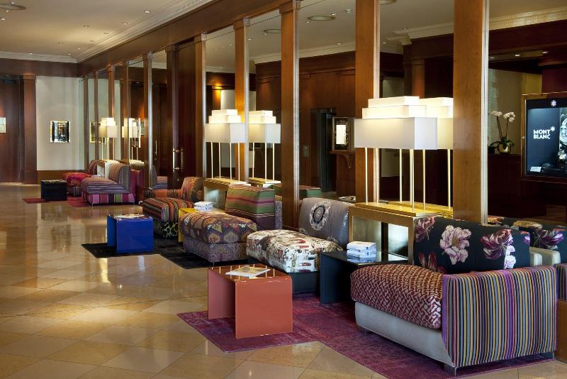 Beau Rivage - Lobi