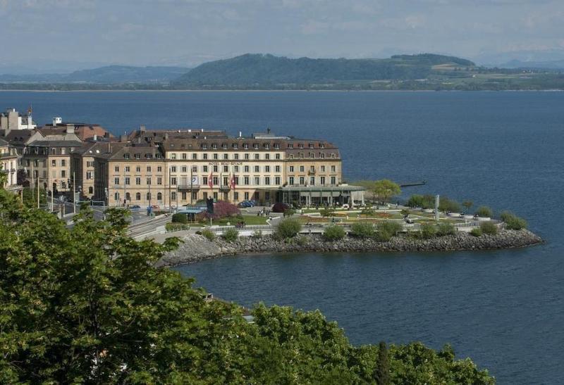Beau Rivage - Genel