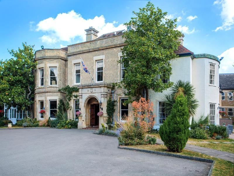 Woodlands Manor - Genel