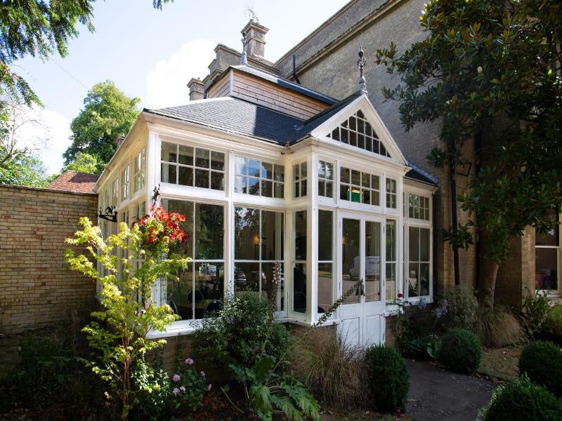 Woodlands Manor - Genel
