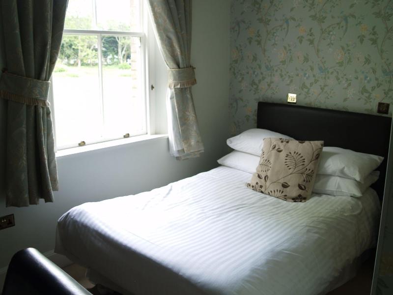 Woodlands Manor - Oda