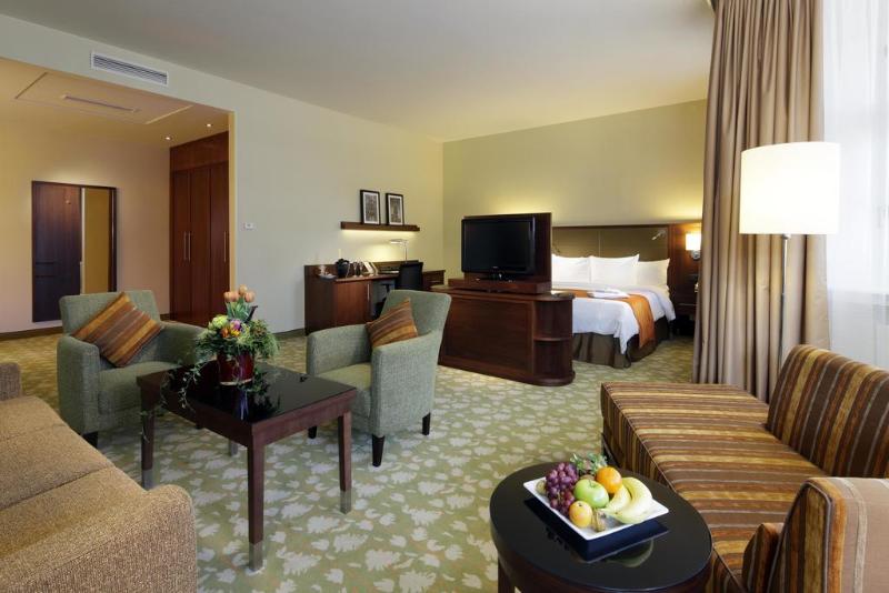 Courtyard by Marriott Bremen - Lobi