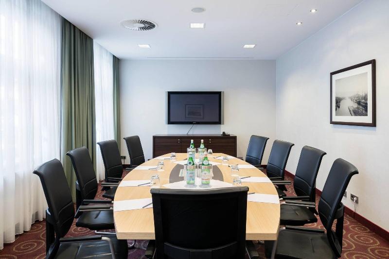 Courtyard by Marriott Bremen - Toplantı