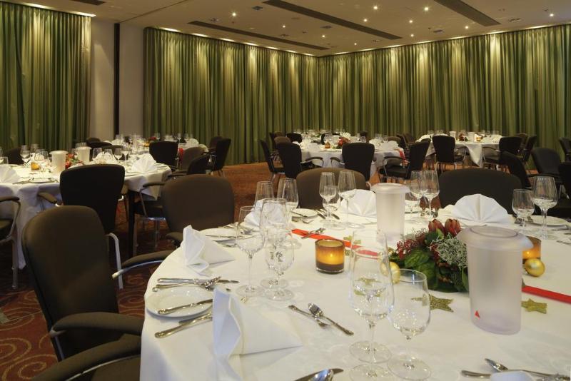 Courtyard by Marriott Bremen - Genel