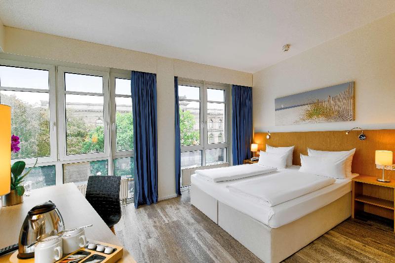 Berlin Mitte by Campanile - Oda