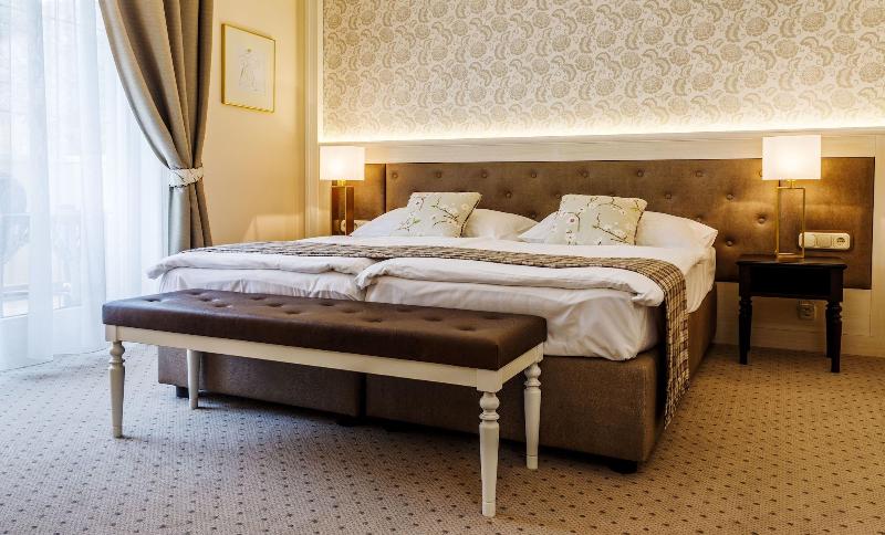 Villa Medici Hotel & Restaurant - Oda