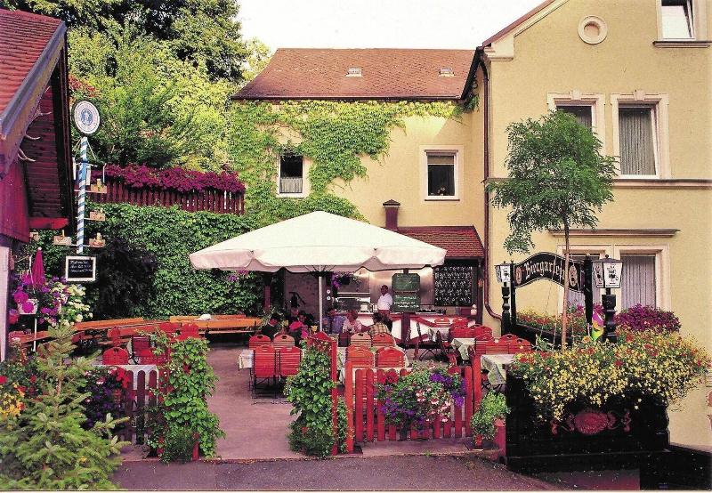 Hotel & Gasthof Goldener Hirsch - Genel