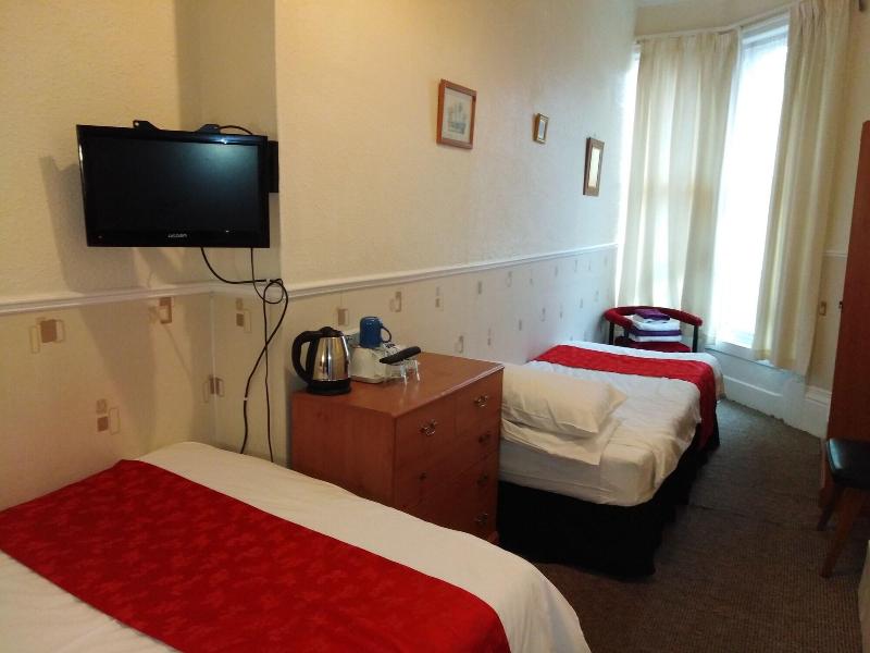 Tuxford House Hotel - Oda