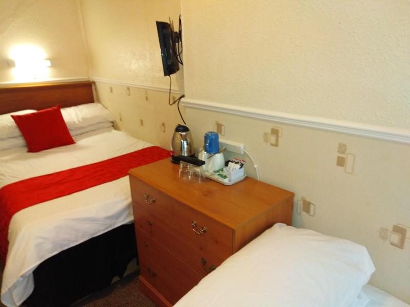 Tuxford House Hotel - Oda