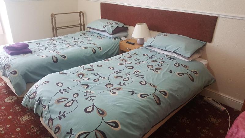 Tuxford House Hotel - Oda