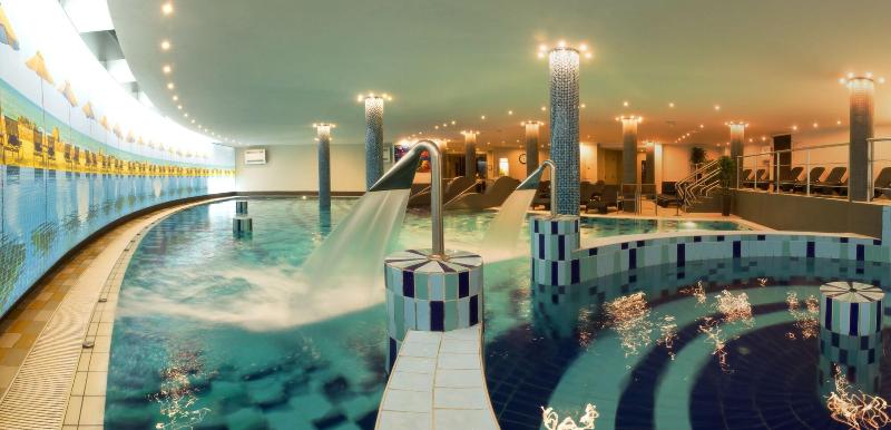 CE Plaza Hotel - Aktivite