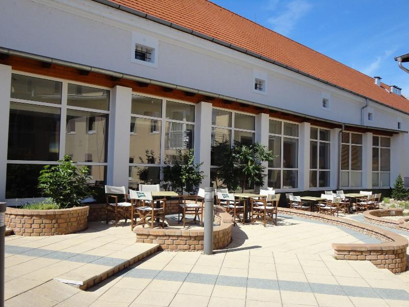 CE Plaza Hotel - Genel