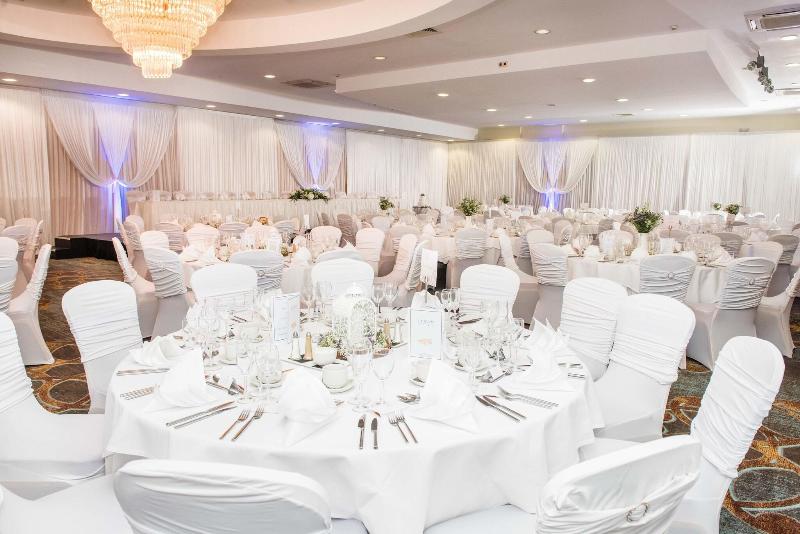 La Mon and Country Club Belfast - Aktivite