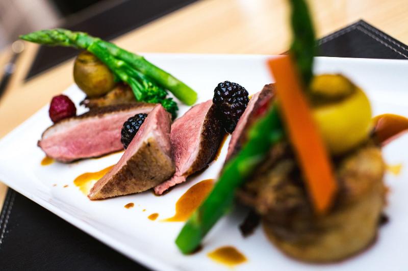 La Mon and Country Club Belfast - Restoran