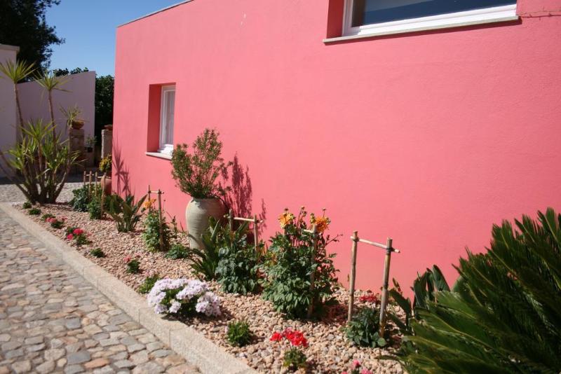 Casa Das Jardas - Genel