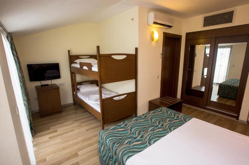Dosi Hotel - Oda