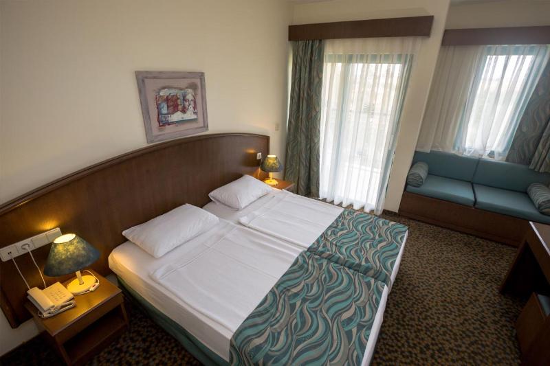 Dosi Hotel - Oda