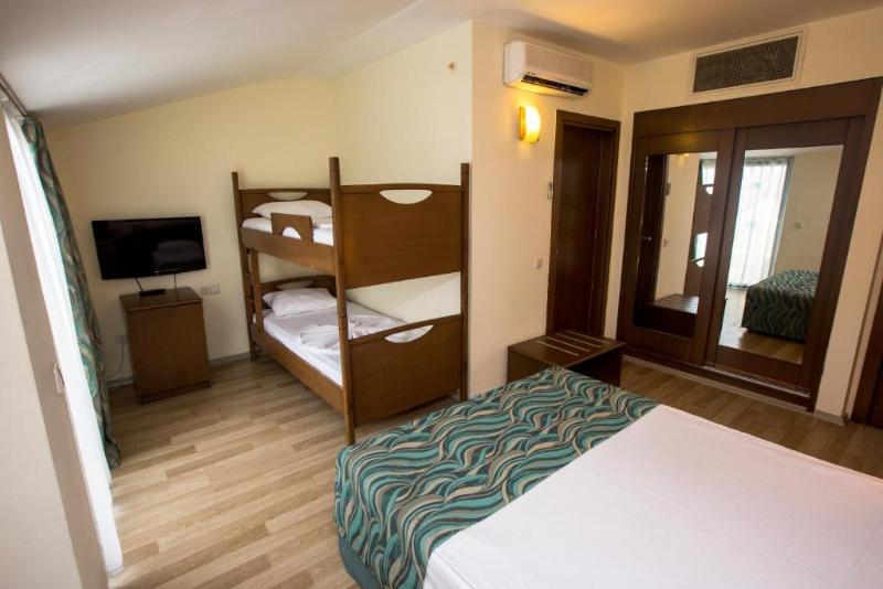 Dosi Hotel - Oda