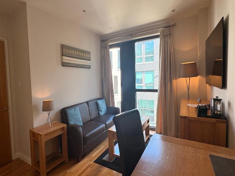 Liberty Wharf Apartments - Oda