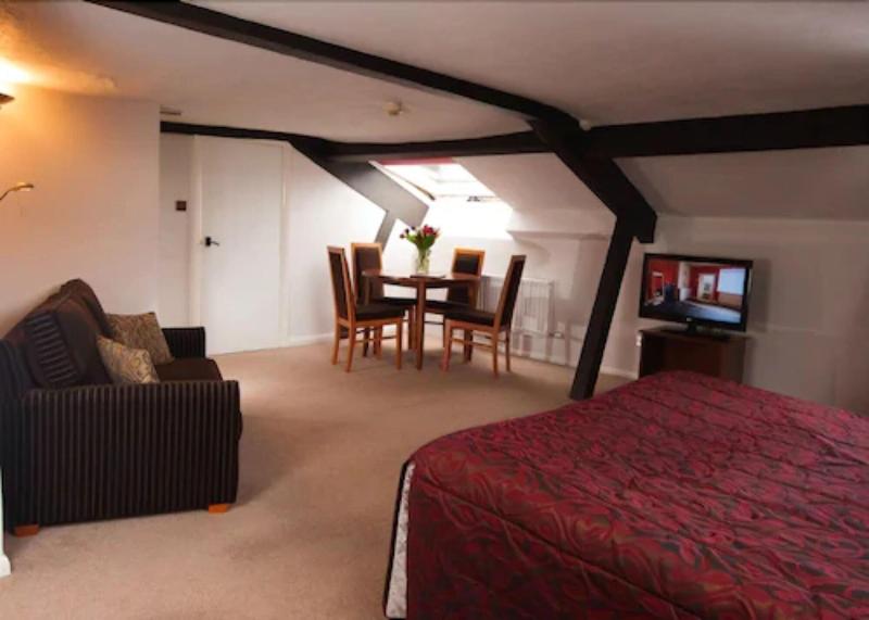 Roundthorn Country House & Luxury Apartments - Oda