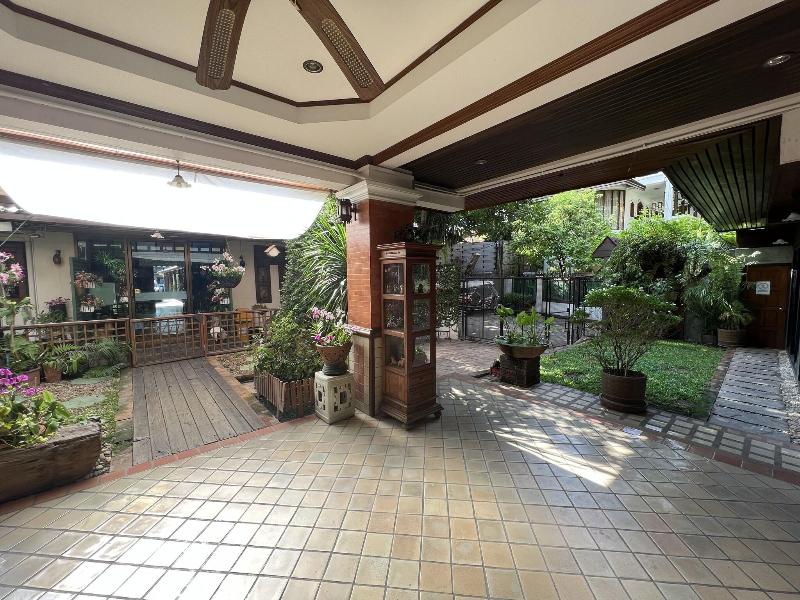 Pha Thai House - Genel