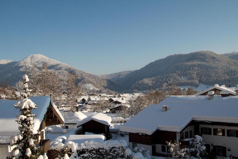 Oberschmied - Genel