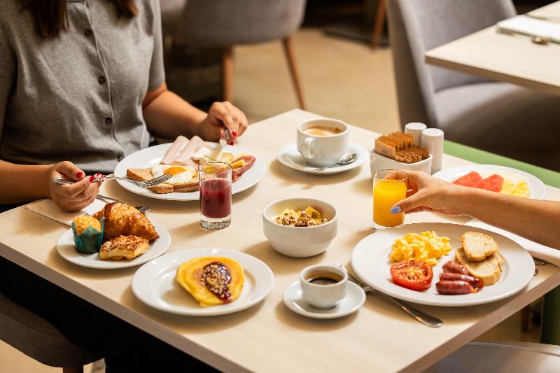 Holiday Inn Algarve Albufeira, an IHG Hotel - Restoran