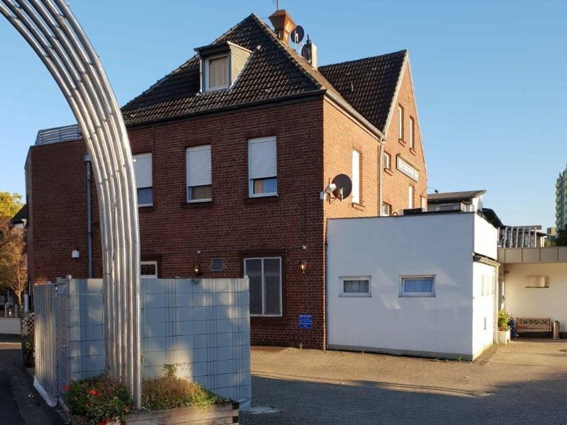 Knechtstedener Hof - Genel