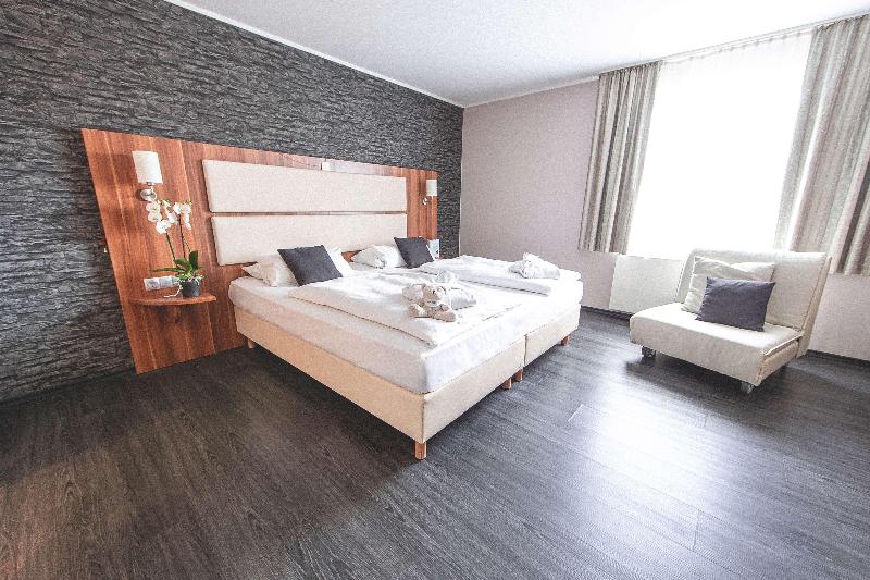 PLAZA INN Zwickau - Oda