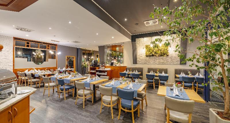 PLAZA INN Zwickau - Restoran