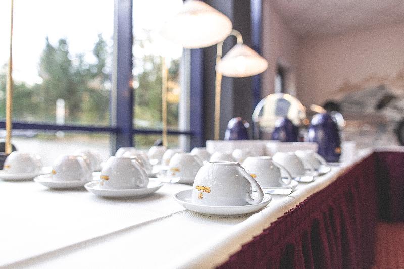 PLAZA INN Zwickau - Restoran