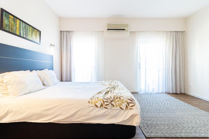 Alvor Atlântico Beach Aparthotel - Oda
