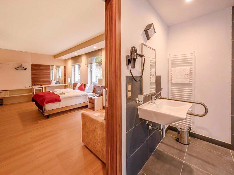 Sunday Schwarzbachtal Hideaway Resort - Oda