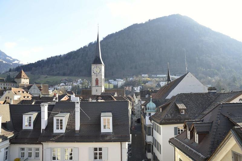 Freieck - Genel
