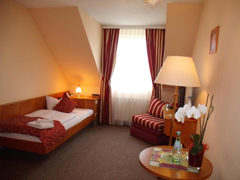 Auerhahn am Rennsteig Kurhotel - Genel