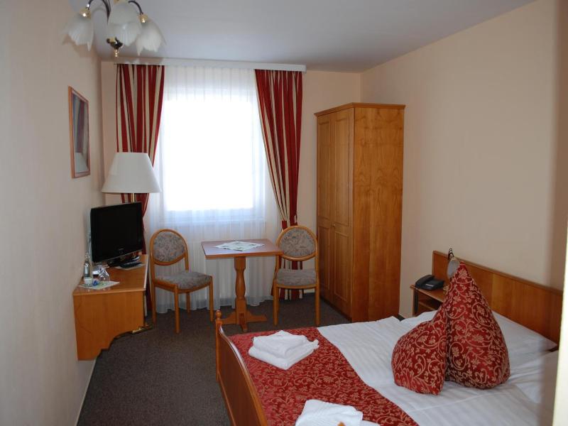 Auerhahn am Rennsteig Kurhotel - Genel