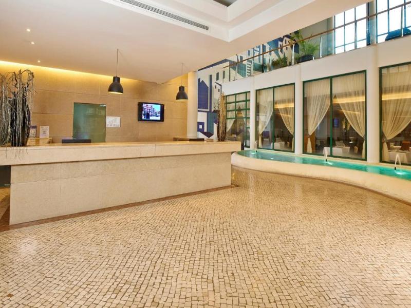 Balaia Plaza - Lobi