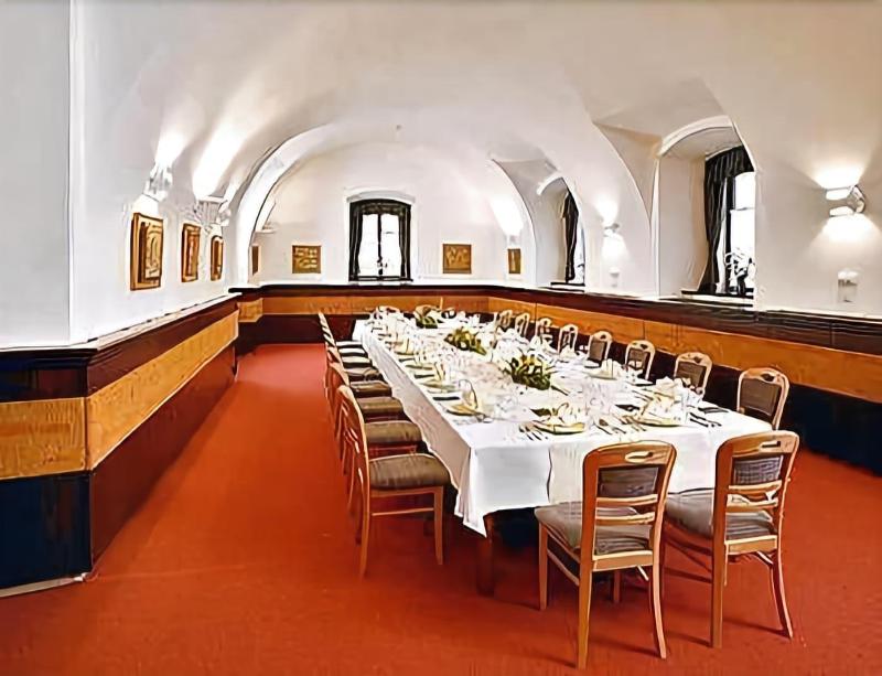 Zlata Hvezda - Restoran