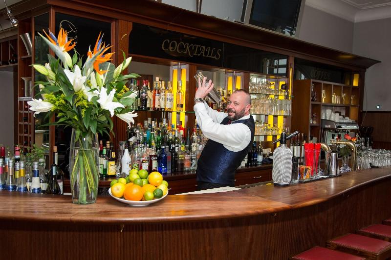 Schwanefeld - Bar