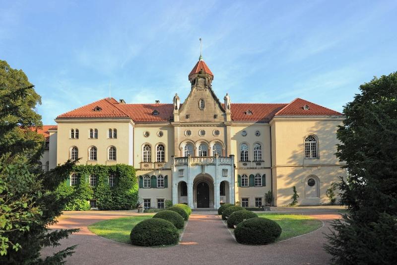 Schwanefeld - Genel