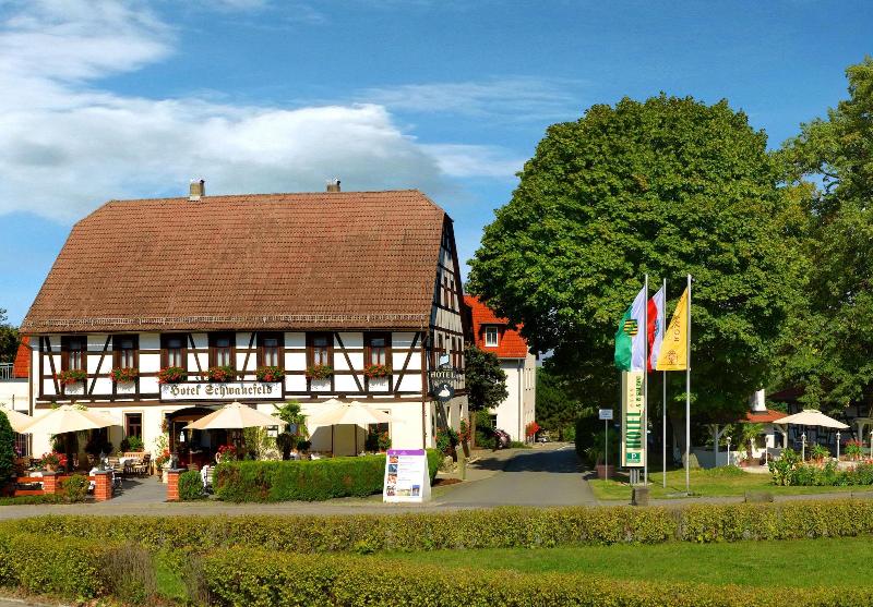 Schwanefeld - Genel