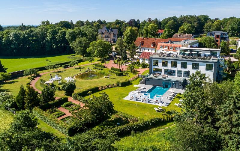 Schwanefeld - Genel