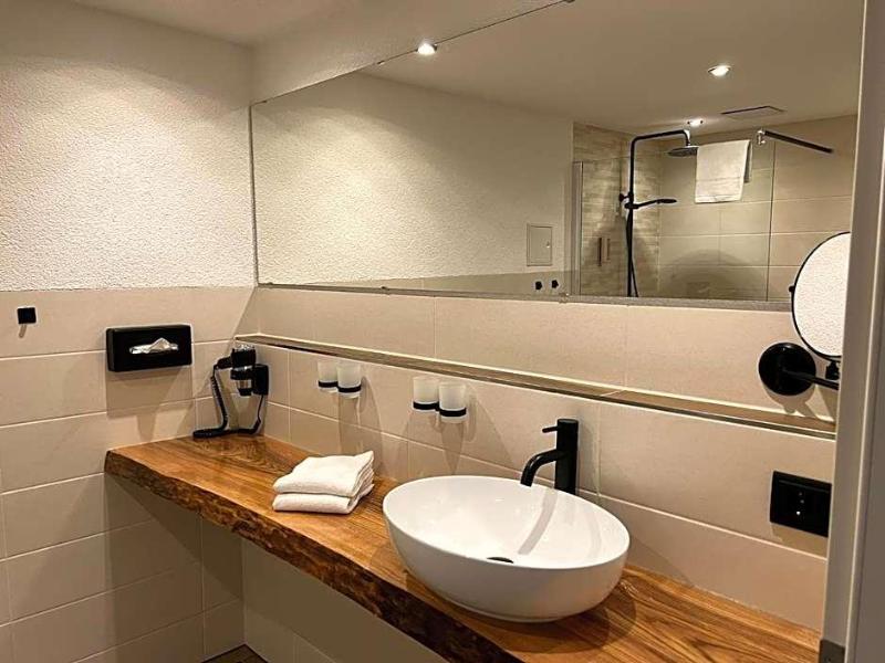 Alpina Lodge Hotel - Genel